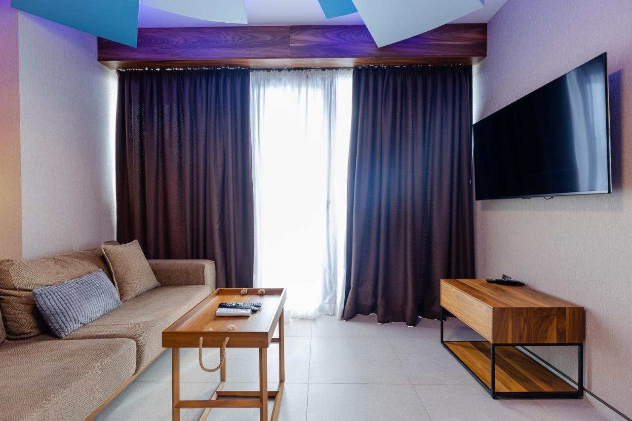 The Spot Apartments - Orbi Beach Tower Batumi Bagian luar foto