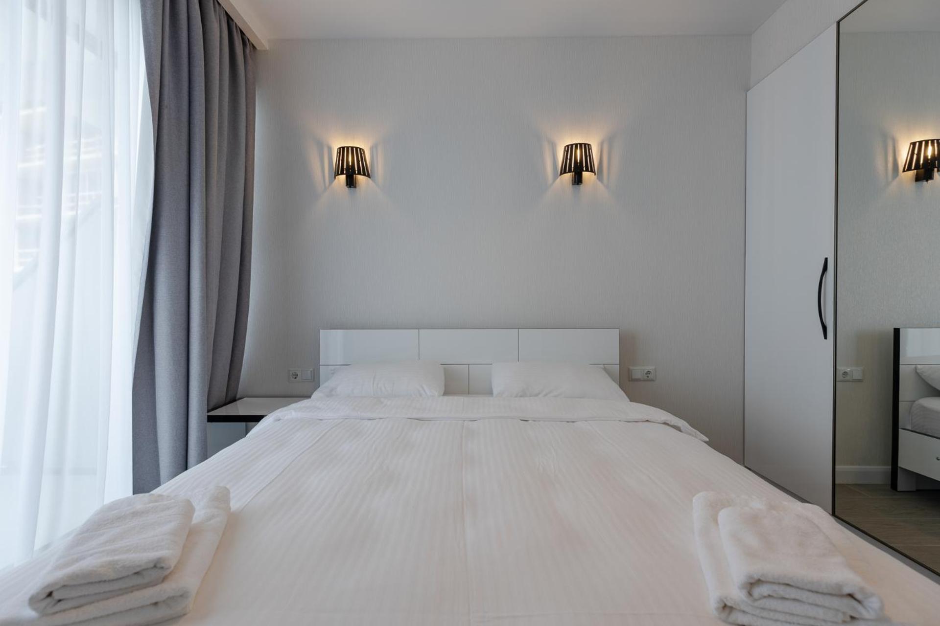 The Spot Apartments - Orbi Beach Tower Batumi Bagian luar foto