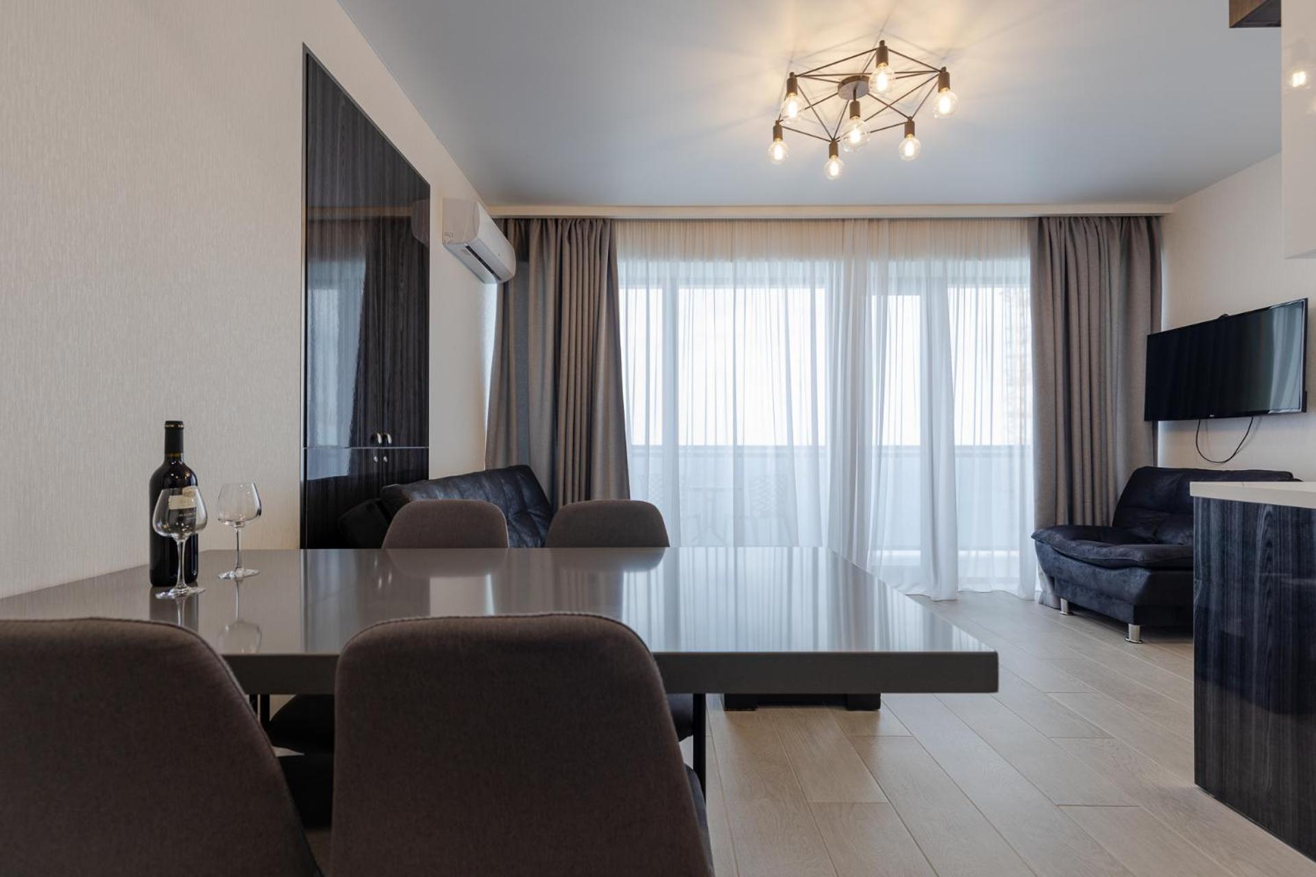 The Spot Apartments - Orbi Beach Tower Batumi Bagian luar foto
