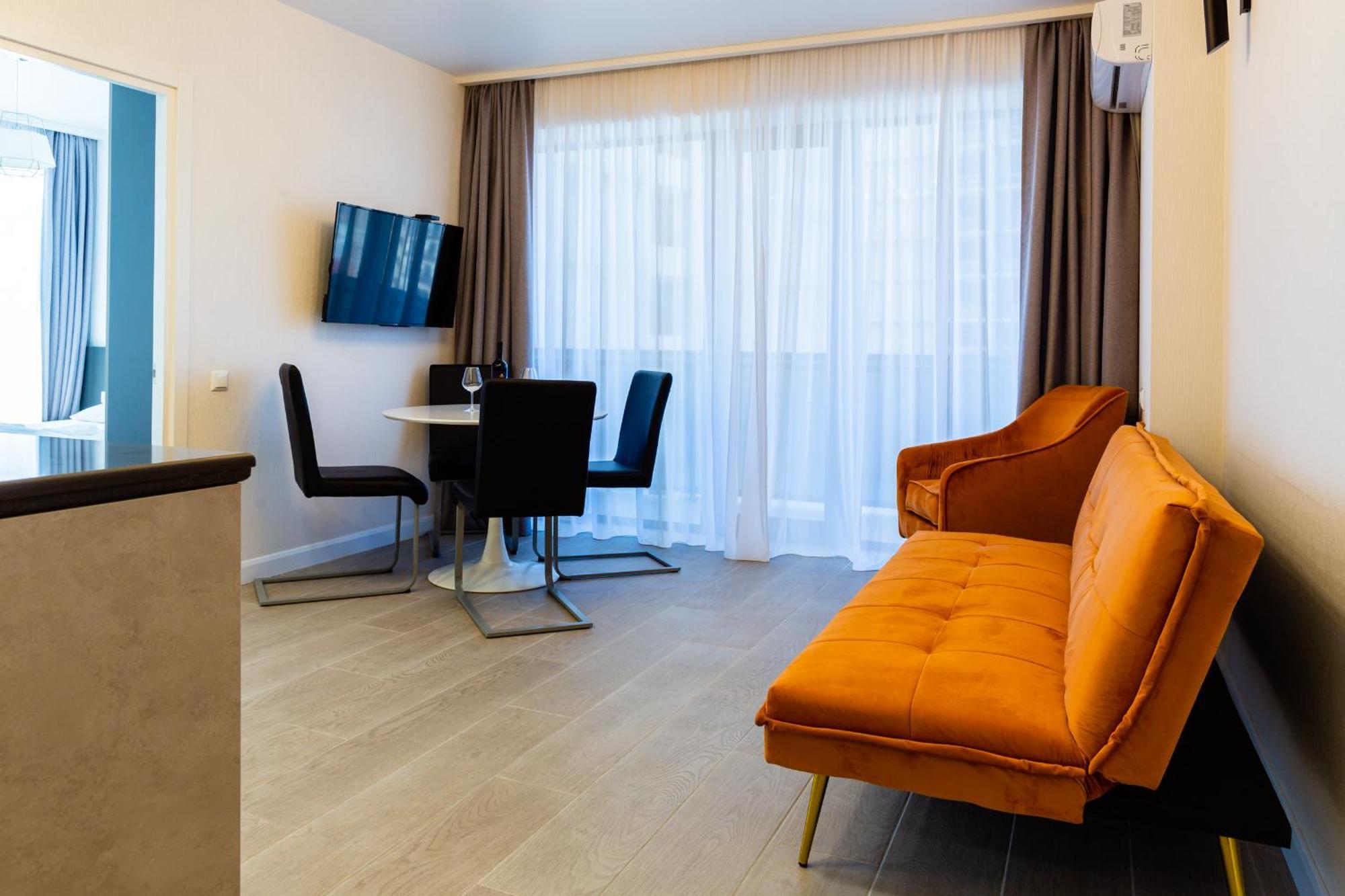 The Spot Apartments - Orbi Beach Tower Batumi Bagian luar foto