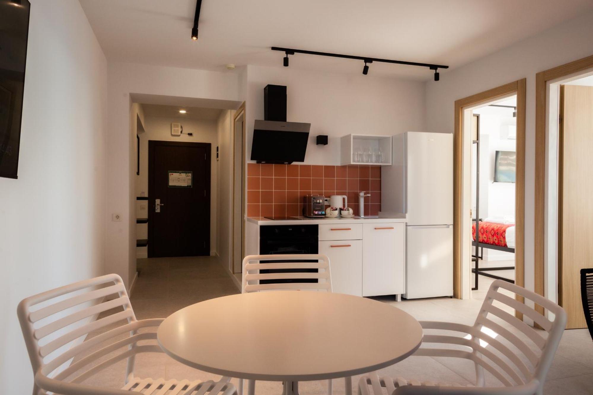 The Spot Apartments - Orbi Beach Tower Batumi Bagian luar foto