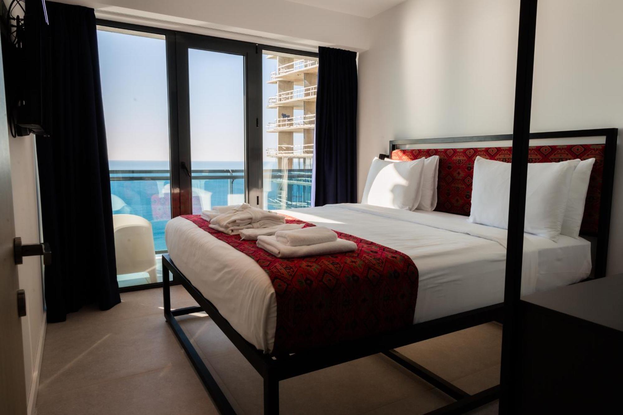 The Spot Apartments - Orbi Beach Tower Batumi Bagian luar foto